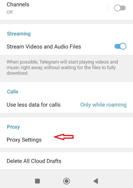 Data and Storage screen highlighting the Proxy Settings entry
